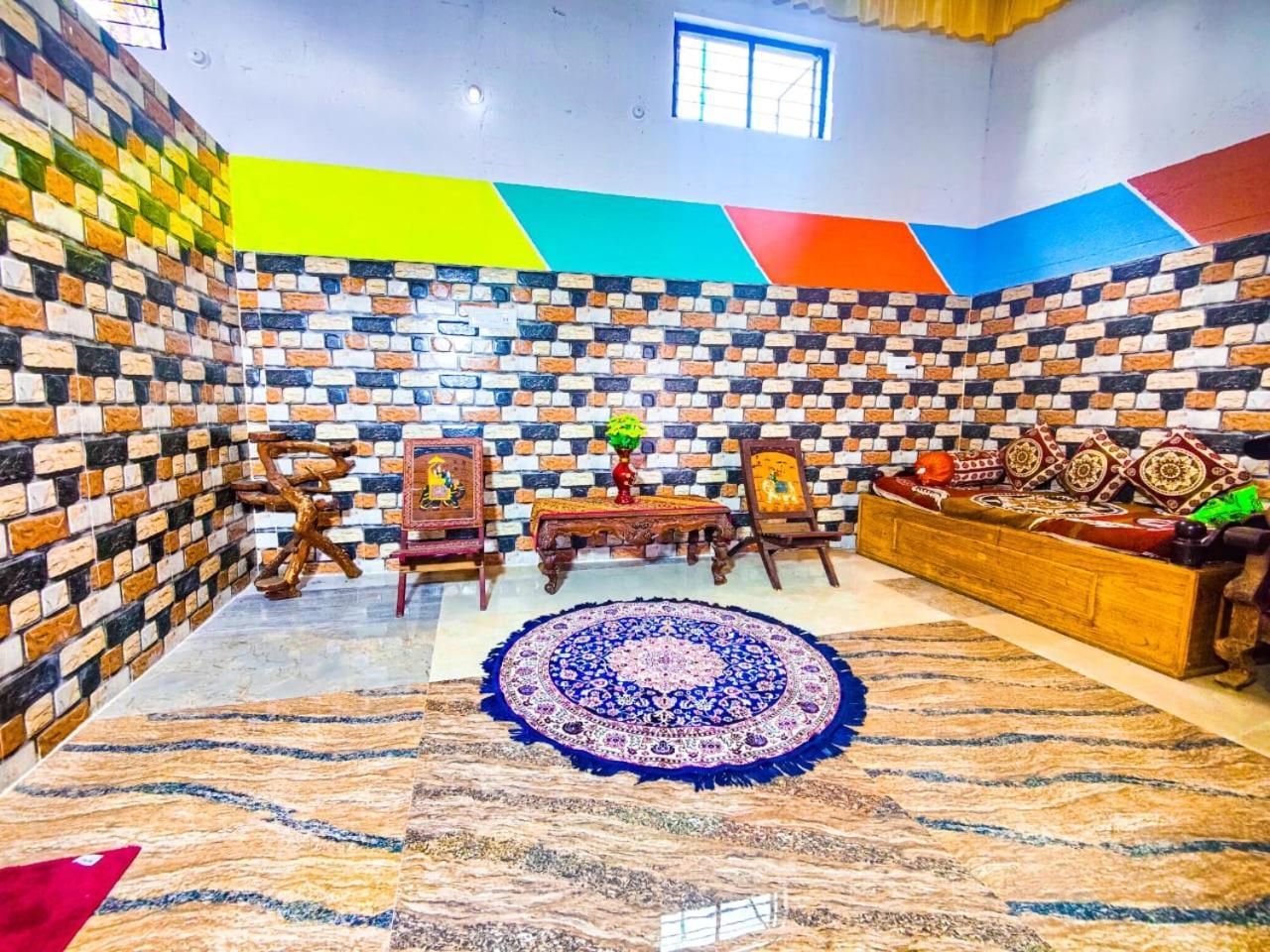 Sahara Family Homestay Mysore Buitenkant foto